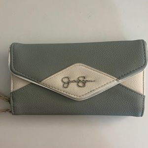 Jessica Simpson wallet